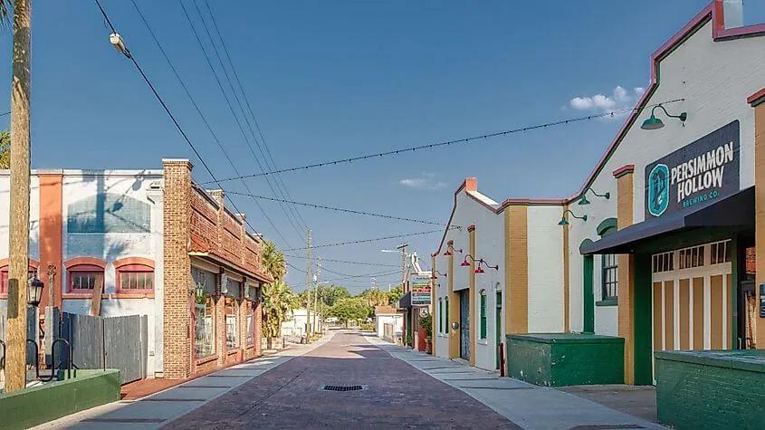 De Land, Florida location