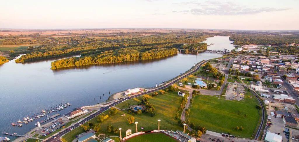 Clinton, Iowa location