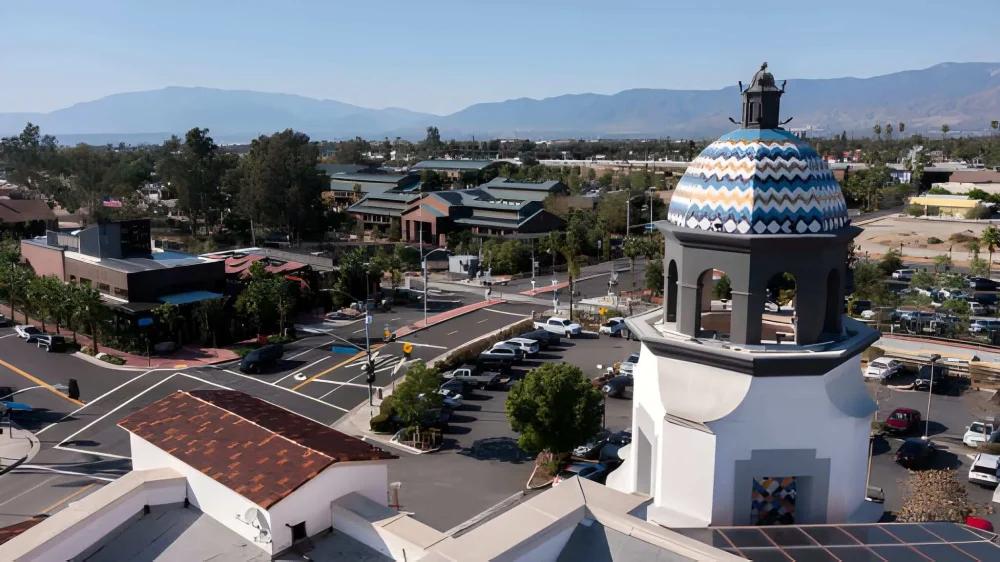 Redlands, California location