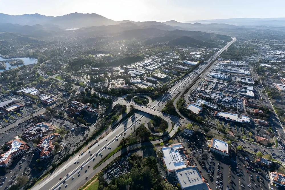 Thousand Oaks, California location