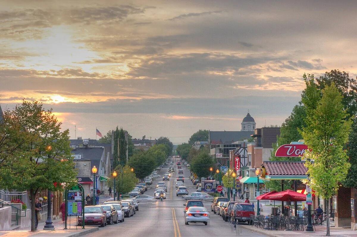 Bloomington, Illinois location