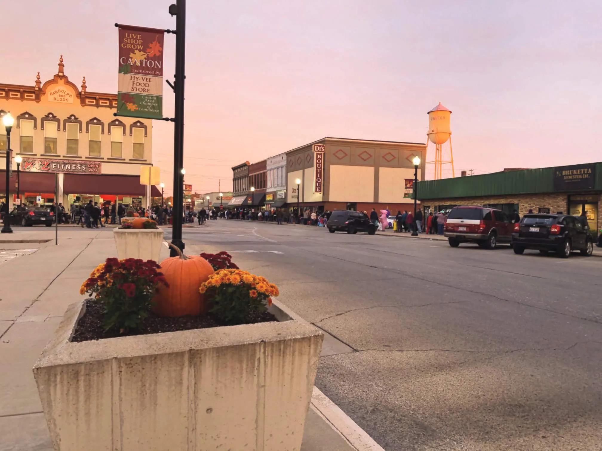 Canton, Illinois location