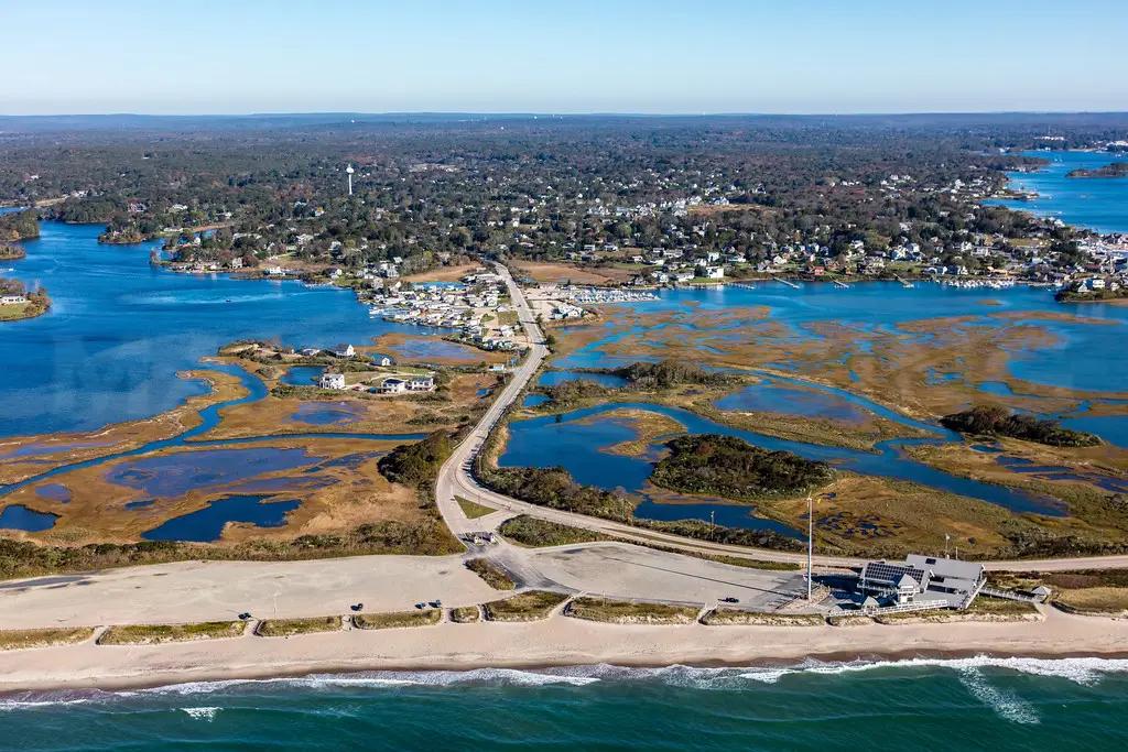 South Kingstown, Rhode Island location